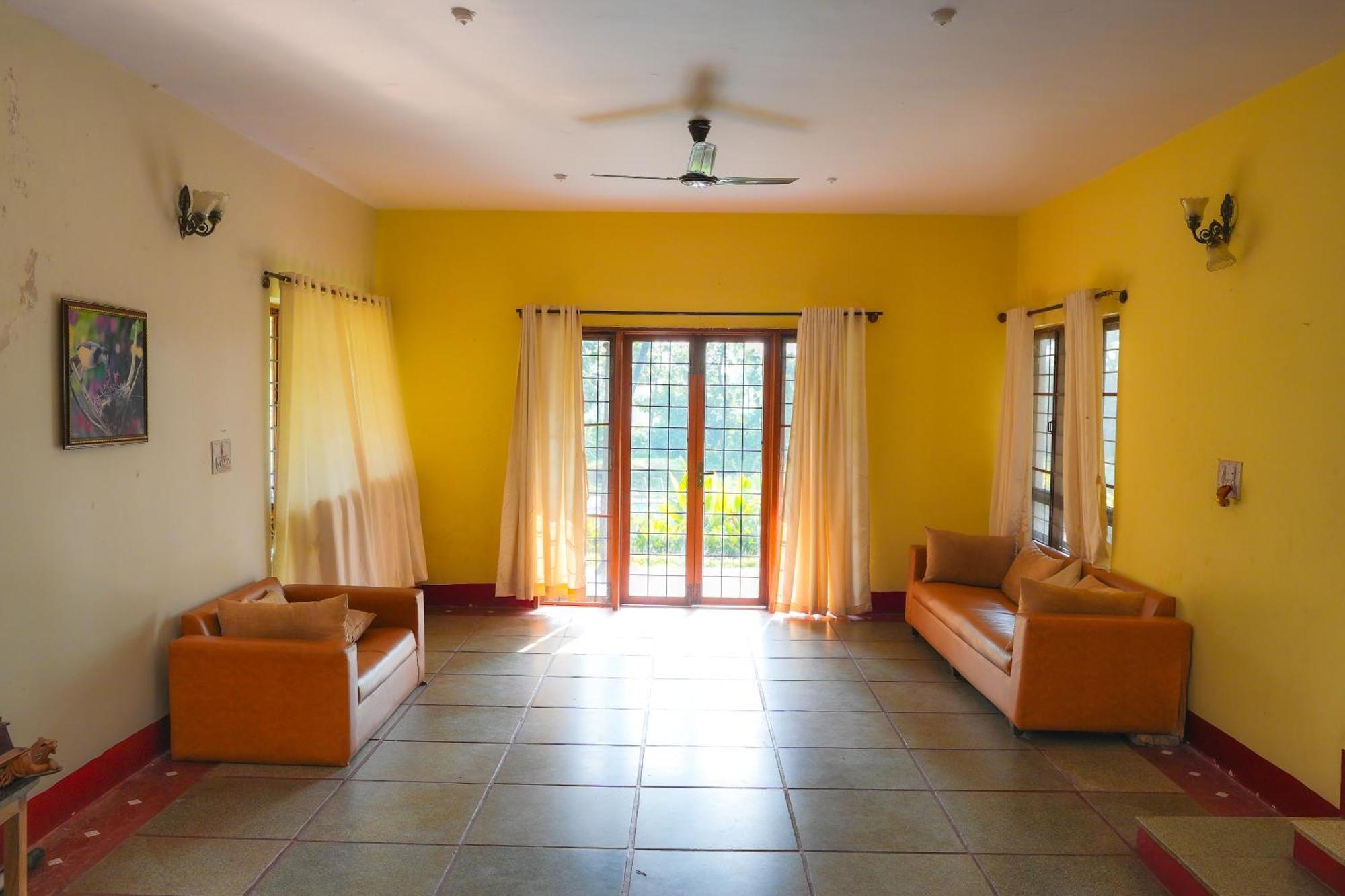 Bana The Wild Waters Hotel Muduvadi Ngoại thất bức ảnh