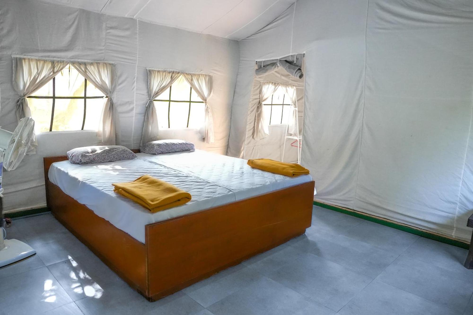 Bana The Wild Waters Hotel Muduvadi Ngoại thất bức ảnh