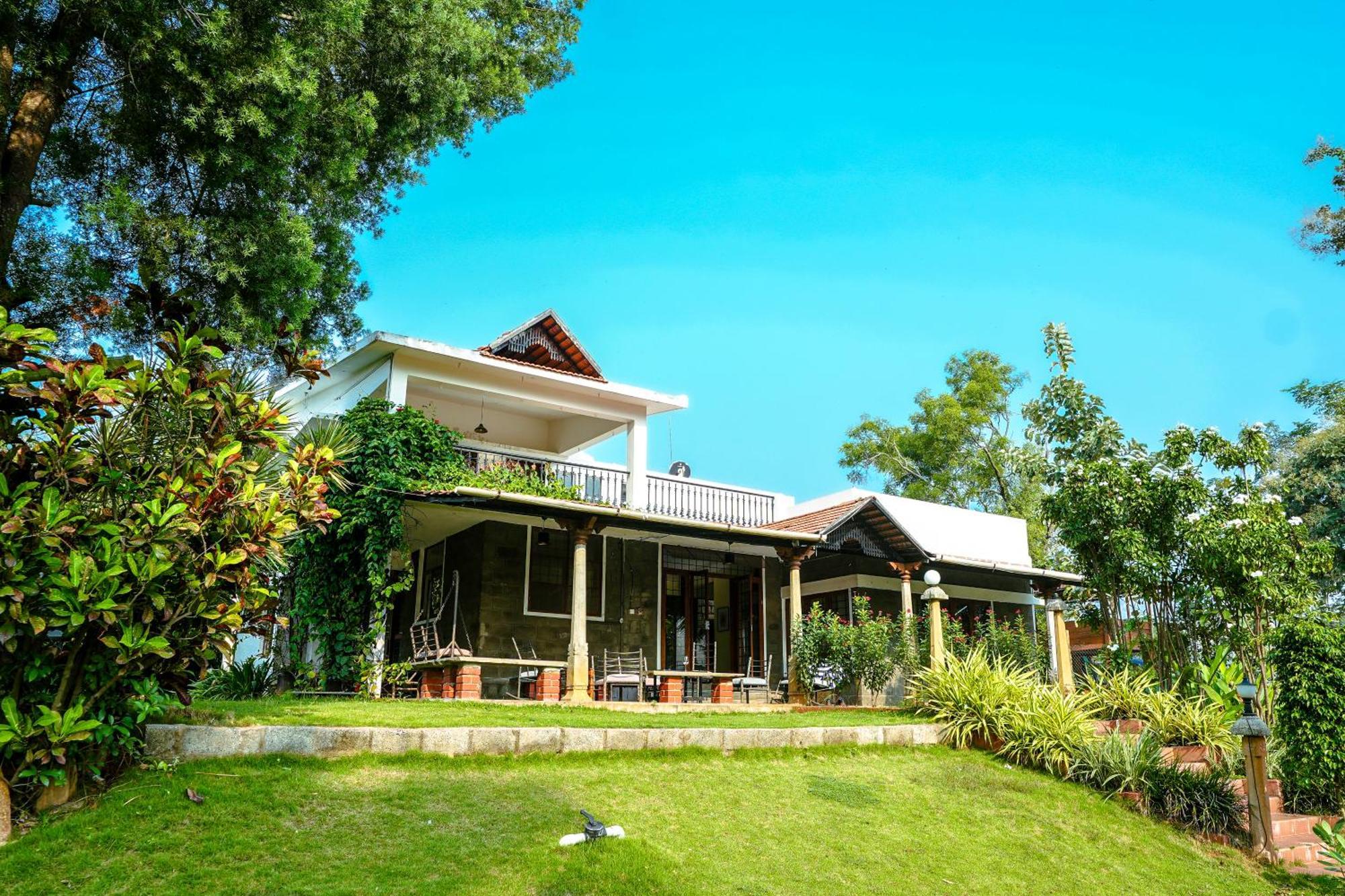 Bana The Wild Waters Hotel Muduvadi Ngoại thất bức ảnh